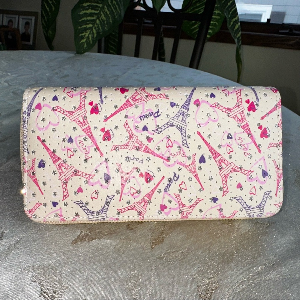 Blu Crush Paris Eiffel Tower Print Wallet New NWOT - Picture 3 of 7